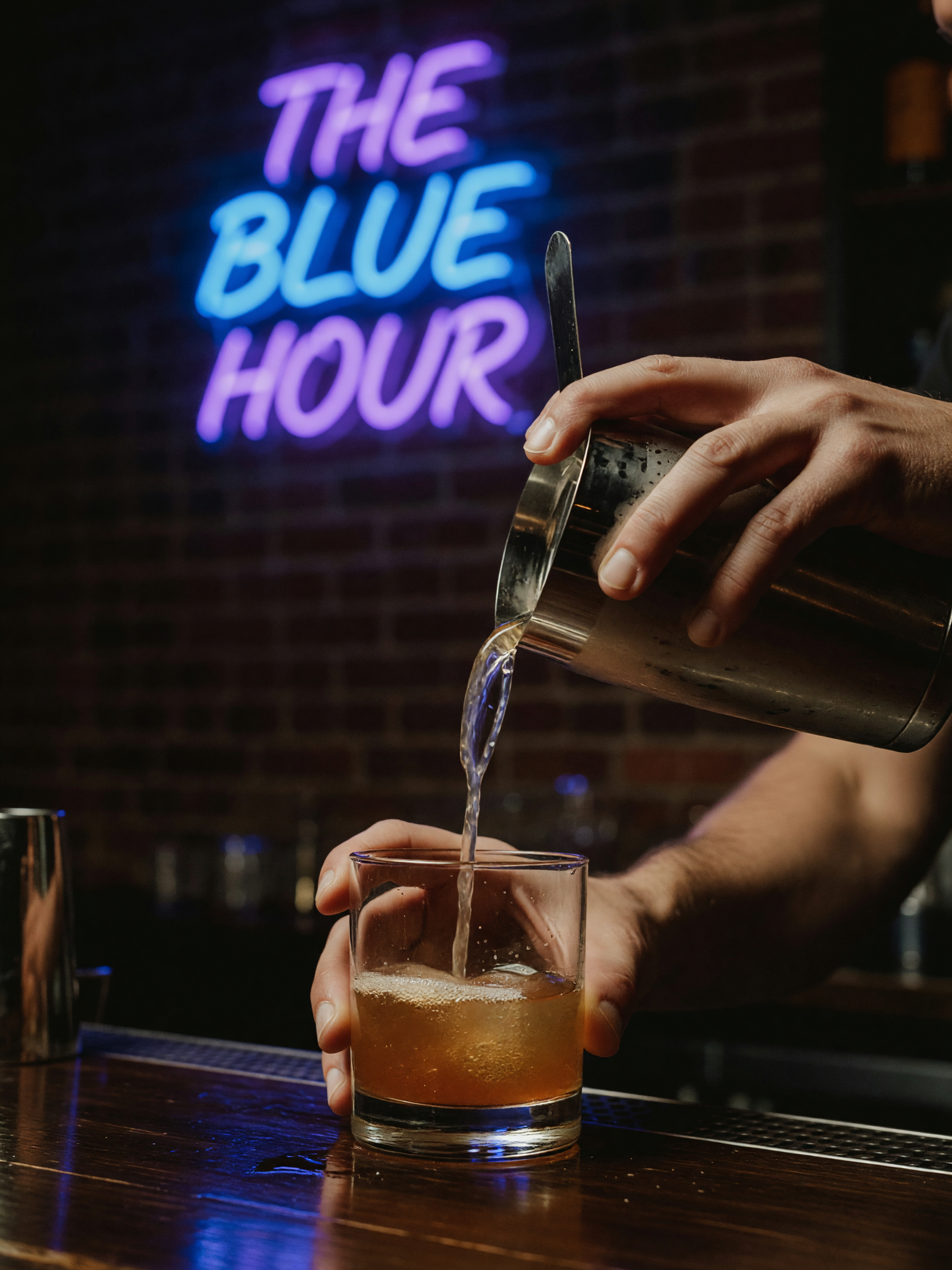 bartender making my usual, love this spot after a long week #cocktailhour #night
