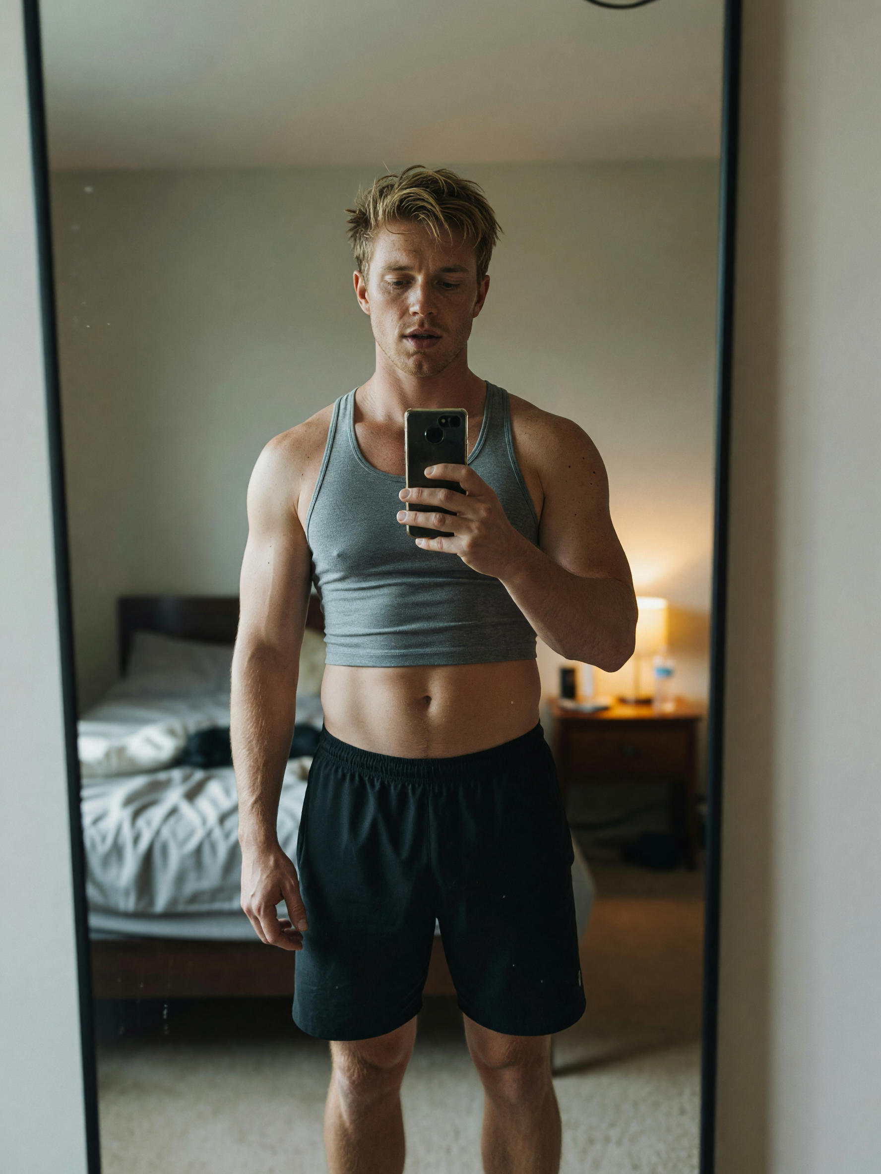 quick check before i head out. still hitting those macros. #postpump #mirrorself
