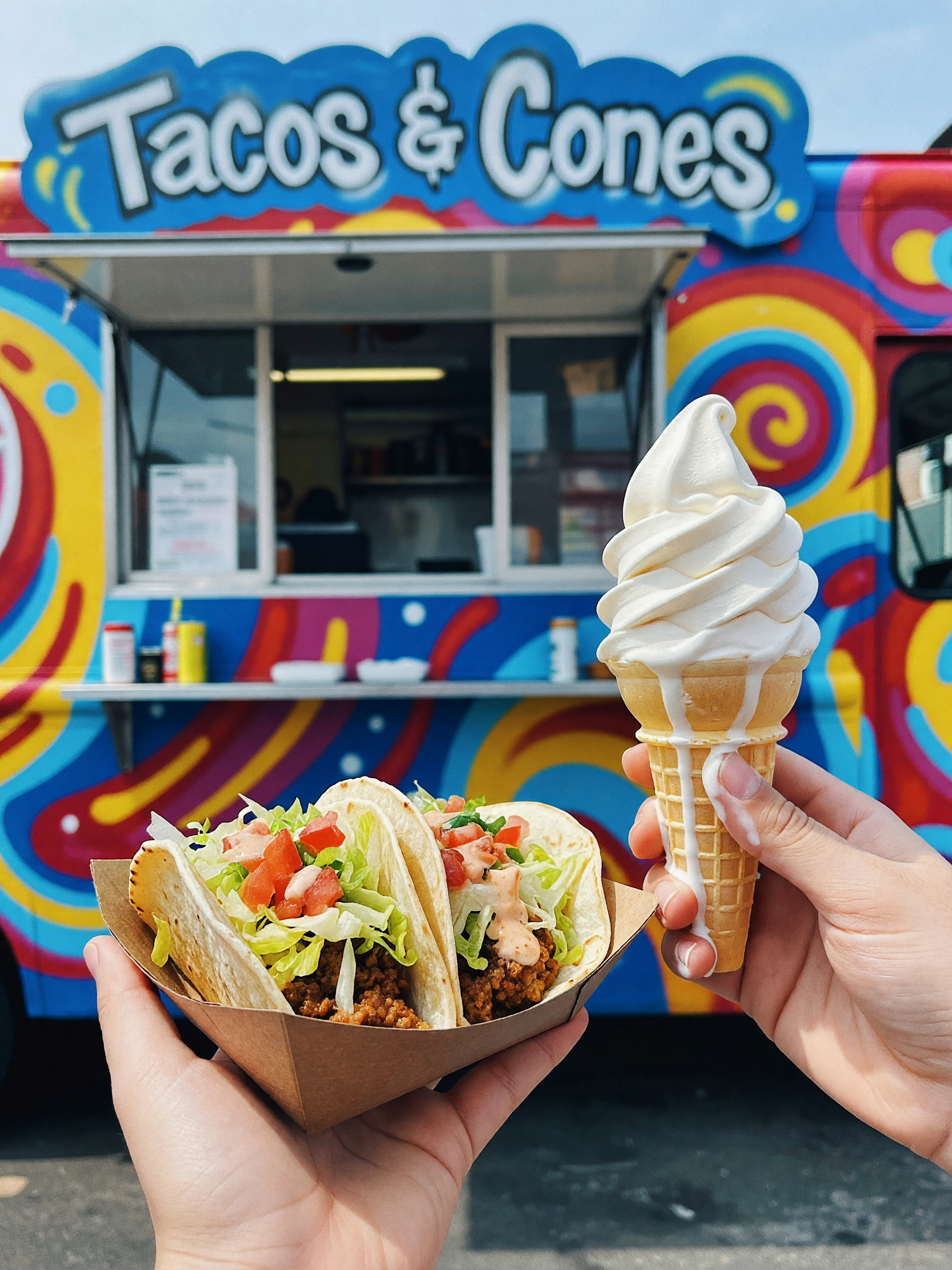 tacos in one hand, ice cream in the other. market days just hit different #streetfood #miamifood