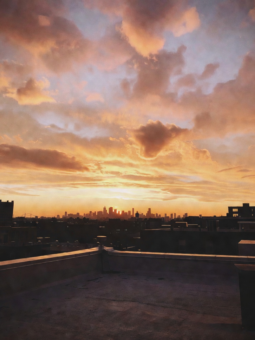 golden hour never fails to stop me in my tracks. this sky tonight has me feeling all the calm. slow 