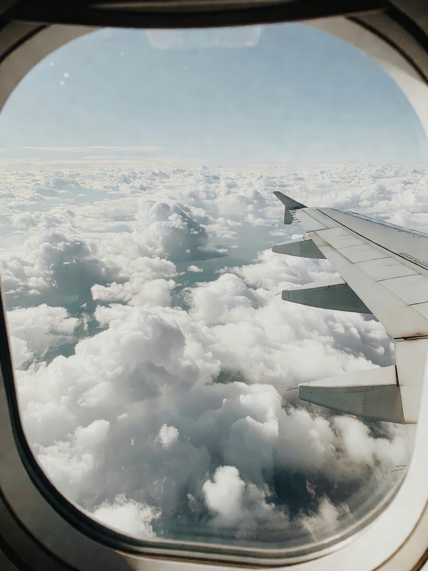 Window seat views never get old even when the news out there is heavy. Trading o